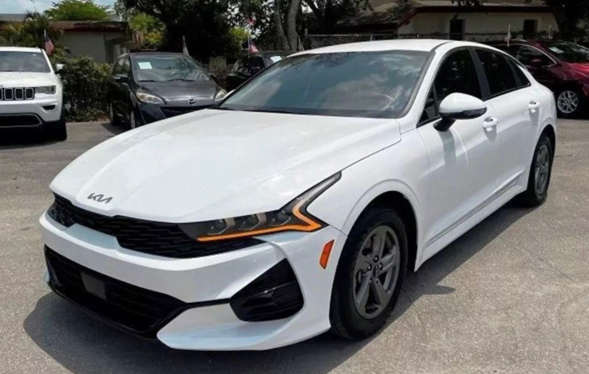 2023 Kia K5